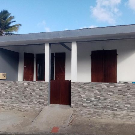 Maison De Vacances Baca Vue Sur Mer Capesterre エクステリア 写真